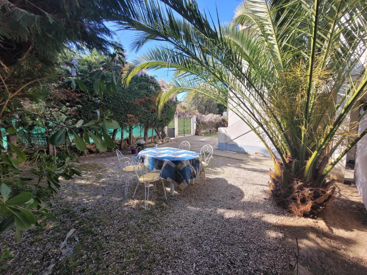 Villa La Desiree - Haut De Villa, 68M2, 8 Personnes Max, Climatise, 4 Etoiles, 120M2 De Jardin Et Parking, Wifi, Vu Mer Antibes Exteriör bild