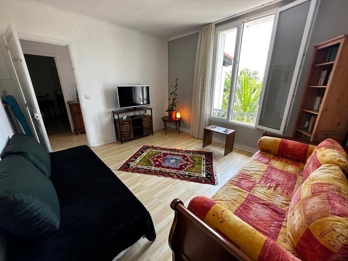 Villa La Desiree - Haut De Villa, 68M2, 8 Personnes Max, Climatise, 4 Etoiles, 120M2 De Jardin Et Parking, Wifi, Vu Mer Antibes Exteriör bild